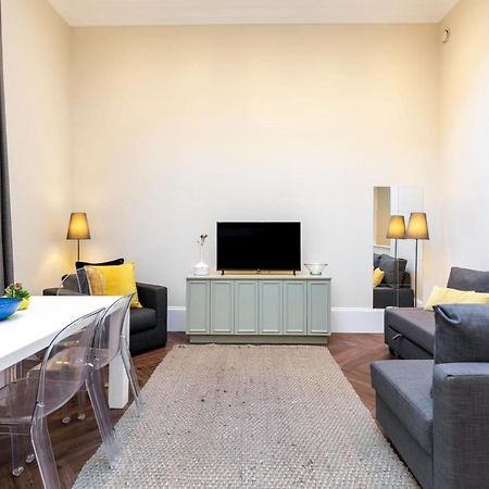 2-Br Apartment For 6 In Covent Garden With Ac London Ngoại thất bức ảnh