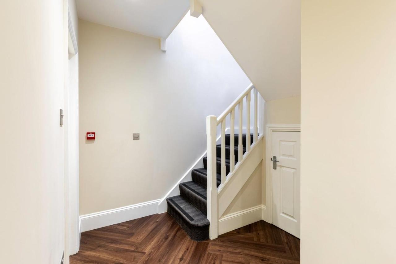 2-Br Apartment For 6 In Covent Garden With Ac London Ngoại thất bức ảnh